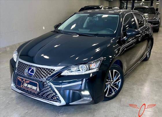 LEXUS CT200H 1.8 16V HÍBRIDO 4P AUTOMÁTICO